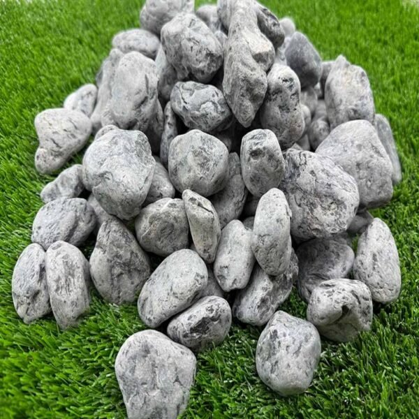 Grey Pebbles (3-4cm) 20kg bag