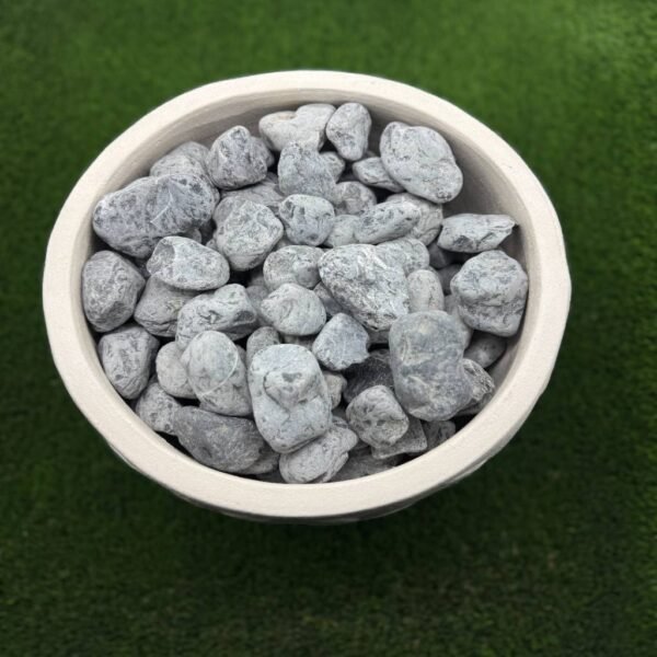 Grey Pebbles (3-4cm) 20kg bag